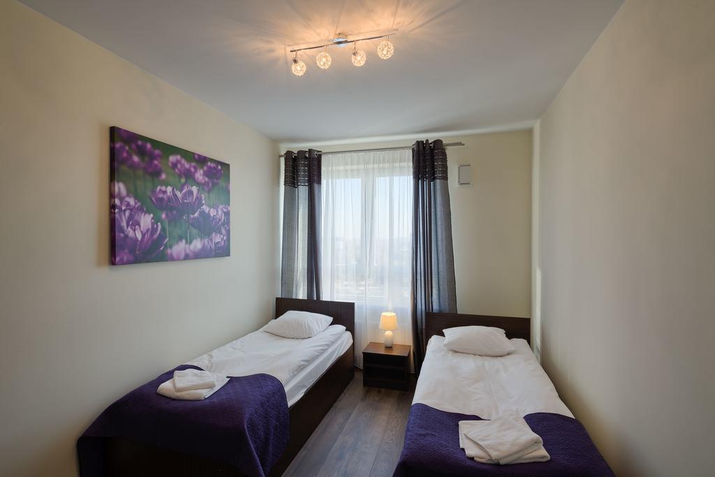 City Aparthotel Ochota Варшава Стая снимка