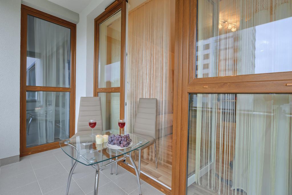 City Aparthotel Ochota Варшава Стая снимка