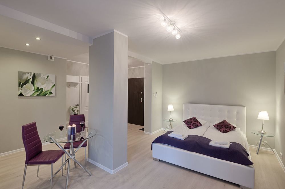 City Aparthotel Ochota Варшава Екстериор снимка